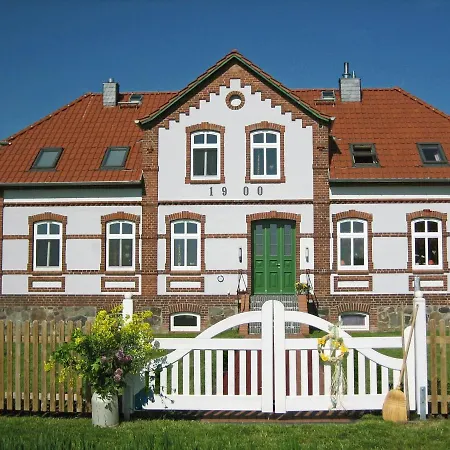 Einhusen Gute Stube * Wyspa Poel